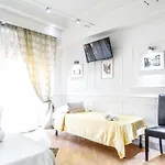 Konukevi Rome Central Inn 4*