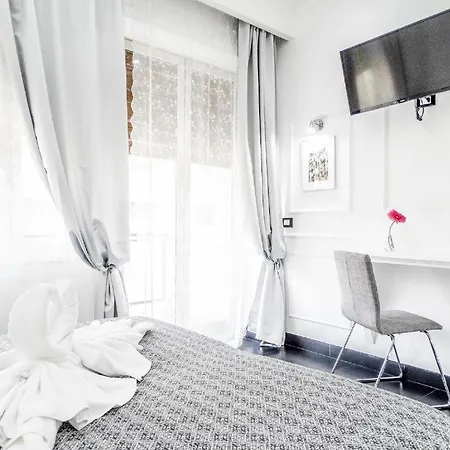 Rome Central Inn بيت ضيافة 3*