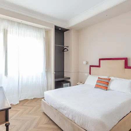 Rome Central Inn بيت ضيافة