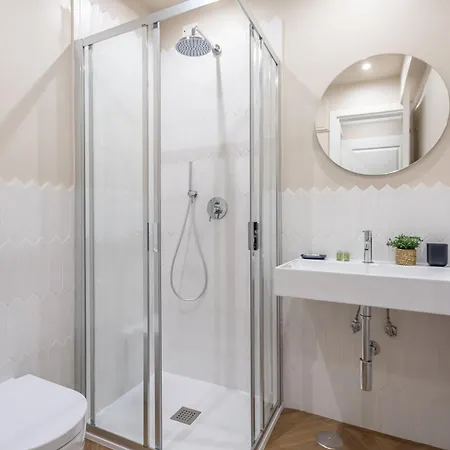 Rome Central Inn بيت ضيافة روما